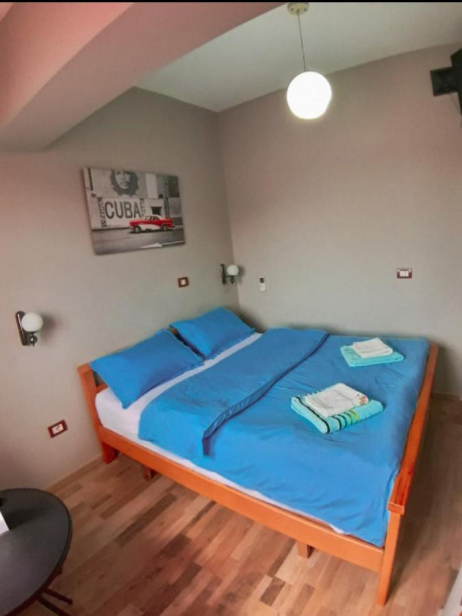 Elisabet Tirana Apartment Exterior photo